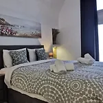 Alexandra's Villa *