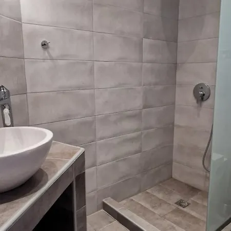 Villa Alexandra's Fira (Santorini)