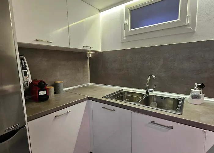 Alexandra's Villa Fira (Santorini)