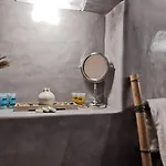 亚历山德拉之家别墅 别墅 *