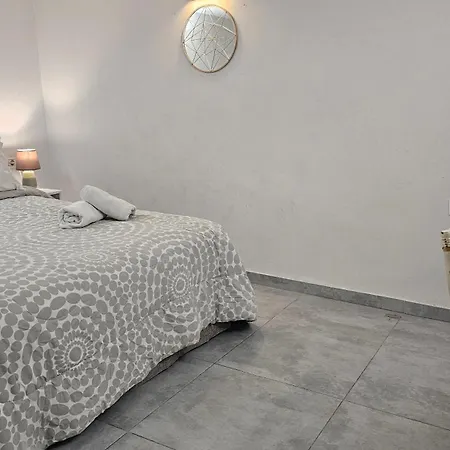 アレクサンドラズ ホーム ヴィラ