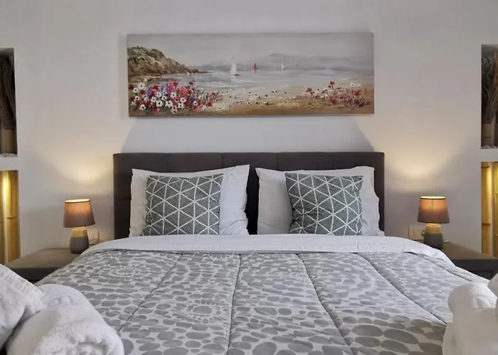 ヴィラ アレクサンドラズ ホーム *