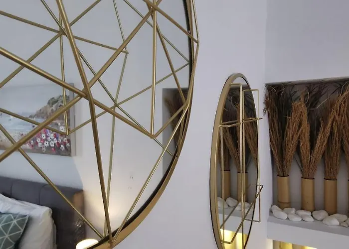 アレクサンドラズ ホーム